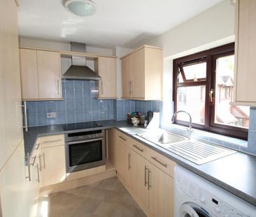 2 bedroom flat to rent - Photo 5