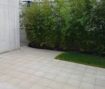 Maisonette apartment with garden share and conservatory - Photo 6