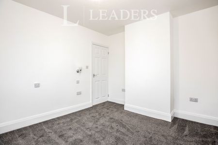 3 bedroom house to rent Wordsworth Avenue, Droylsden, Manchester, Greater Manchester, M43 - Photo 4