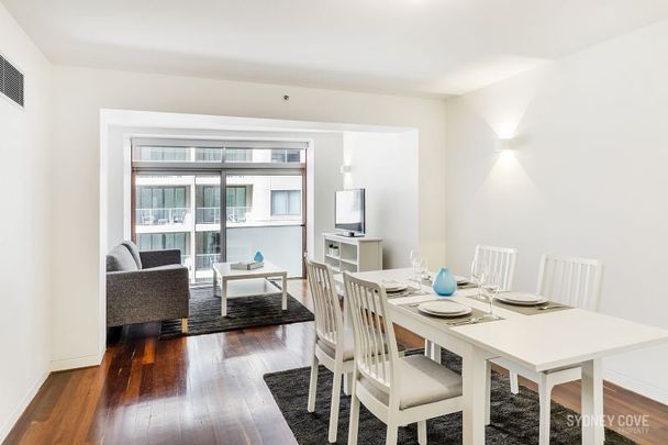 HISTORY MEETS STYLE IN THE HEART OF THE CBD | Furnished - Photo 1