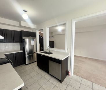 For Lease - 69 Fimco Crescent, Markham, Ontario - Photo 5