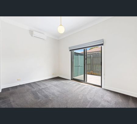 2 Exhibition Street, McKinnon, Vic 3204 - Photo 4