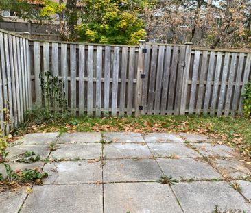 For Lease - 3230 The Credit Woodlands N/A, Mississauga, Ontario - Photo 2