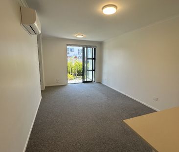 27 Manarini Road, Westgate, Auckland - Photo 2