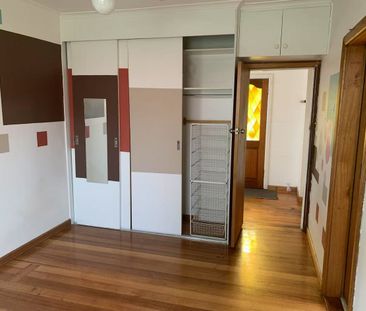 Location, Location, Location! - Photo 3