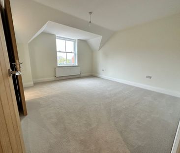 A 4 Bedroom Detached House Instruction to Let in Hailsham - Photo 3