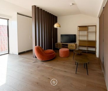 Stijlvol gemeubeld appartement in de Weylerkazerne - Photo 1