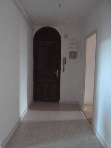 Location appartement rénové 3 pièces 73.26 m² à Romans-sur-Isère (26100) 4 - Photo 4