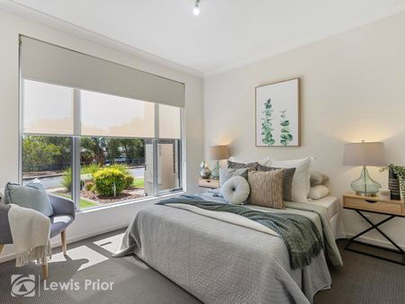 Low Maintenance Living Close to All Amenities - Photo 5