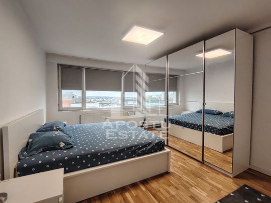 Apartament de inchiriat, 3 camere, Complexul Studentesc Sala Olimpia - Photo 1