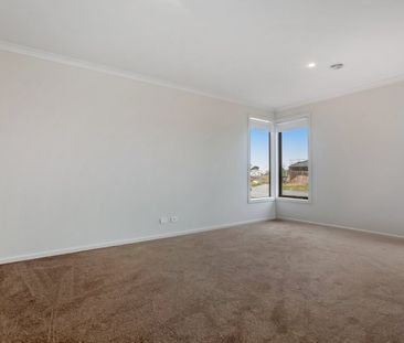23 Silver Wattle Road, VIC 3217, Mount Duneed - Photo 5
