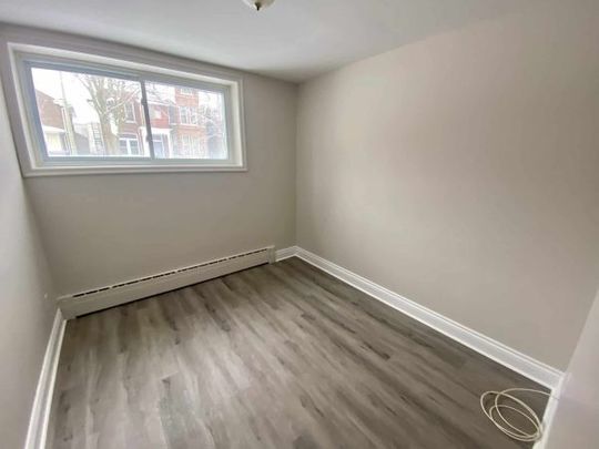 242 Johnson St, Unit 106, Kingston, ON - Photo 1