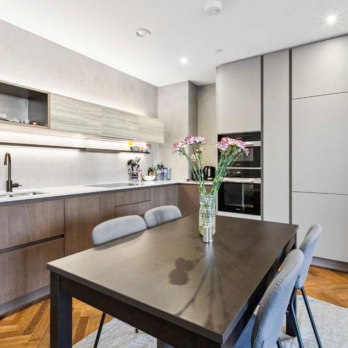 2 bedroom flat to rent - Photo 1