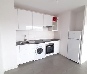 location Appartement T2 DE 44.2m² À CASTELNAU LE LEZ - Photo 1
