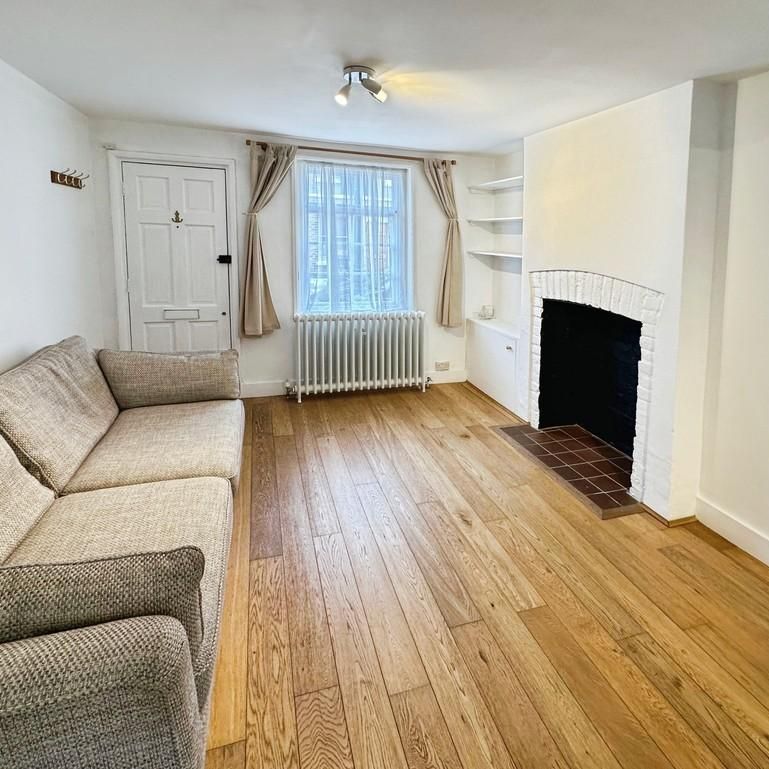 2 bedroom terraced house to rent - Photo 1