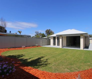 Family friendly home. - Photo 1