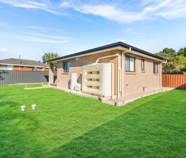 TWO BEDROOM GRANNY FLAT! - Photo 6