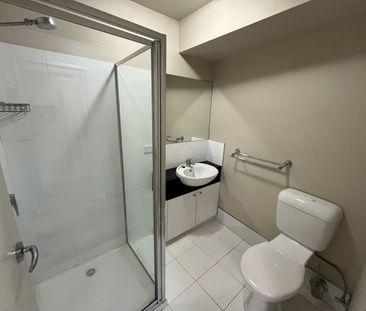 MODERN FURNISHED STUDIO APARTMENT - Photo 3