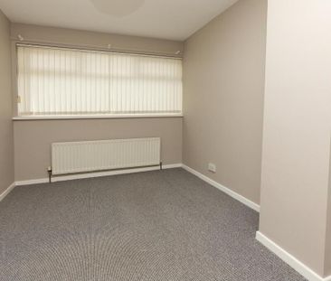 2 Lisnabreen Crescent, Bangor, BT20 4XF - Photo 6