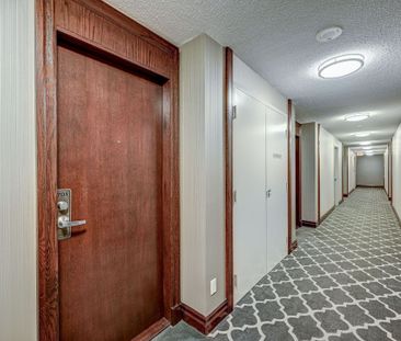 For Lease - 335 Rathburn Road Unit# 701, Mississauga, Ontario - Photo 5