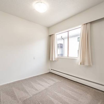 Westwood Arms - 2 Bedroom - Available Now - Photo 4