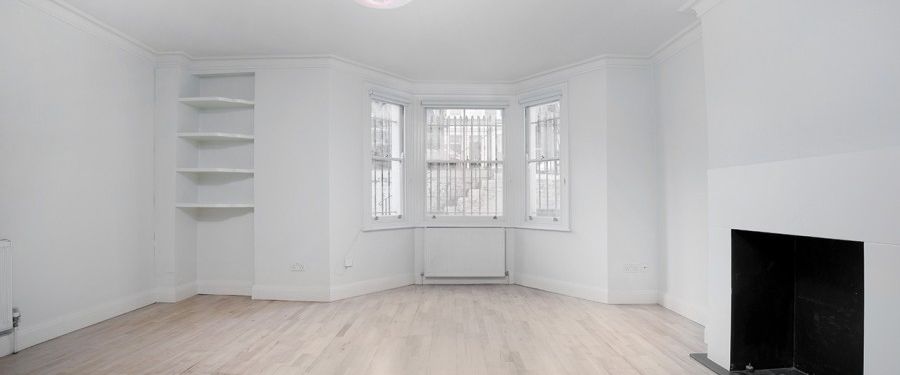 BARCLAY ROAD, FULHAM, SW6, London - Photo 1