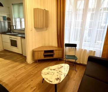 Beau studio meublé en location de 17,05m², situé rue Saint Hilaire à Rouen, 455€ charges comprises - Photo 2