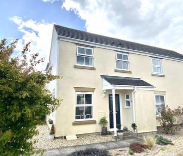 3 bedroom semi-detached house to rent - Photo 5