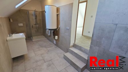 Pronájem bytu 4+kk 97 m², Krumvíř - Photo 4