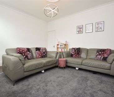 37, Churchfield Lane, Rothwell, Leeds, West Yorkshire, LS26 0NA - Photo 3