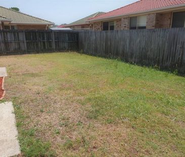 Relaxed Bayside Lifestyle – Move-In Ready - Photo 2