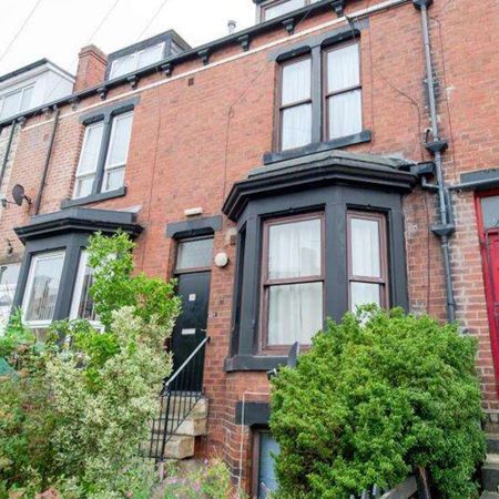 A Captivating Houseshare share for Rent in Leeds Room 6 - Photo 3