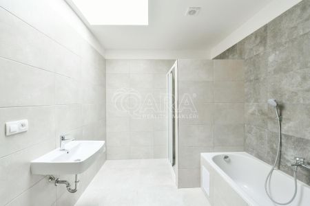 Pronájem bytu 2+kk 55 m² - Фото 3