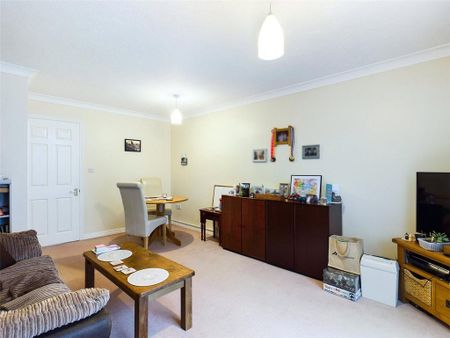 2 bedroom terraced house to rent - Photo 3