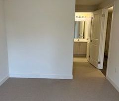 For Lease - 58 Elizabeth St Street Unit# 2202, Richmond Hill, Ontario - Photo 3