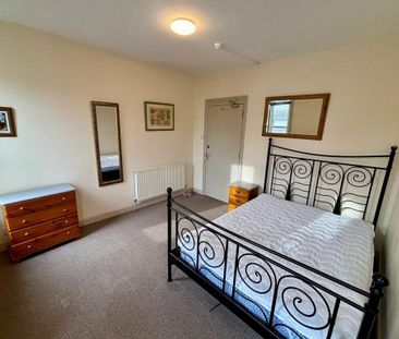 1 bedroom in a house share to rent - Photo 6