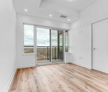 For Lease - 395 Dundas Street Unit# 715, Oakville, Ontario - Photo 3