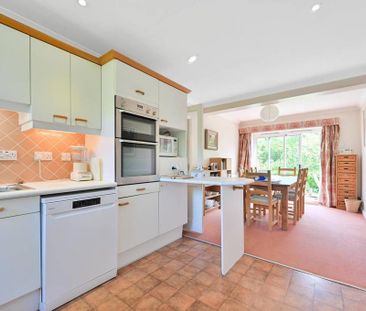 3 bedroom bungalow to rent - Photo 1