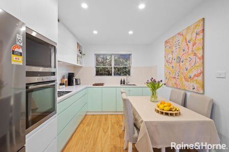 Fantastic Two Bedroom Apartment - Photo 5