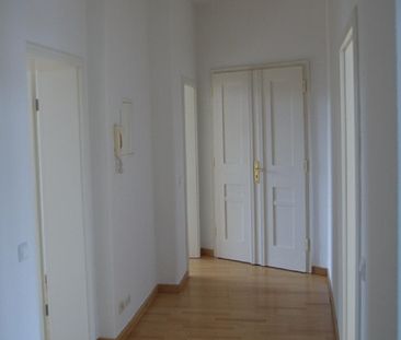 Schöne 3-Zimmer-Wohnung in Altbau-Villa in Trachau - Foto 1