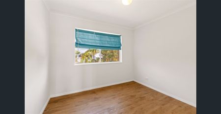 Modern 2-Bedroom Unit with Private Rooftop Retreat | Wynnum, QLD (More photos to come) - Photo 2