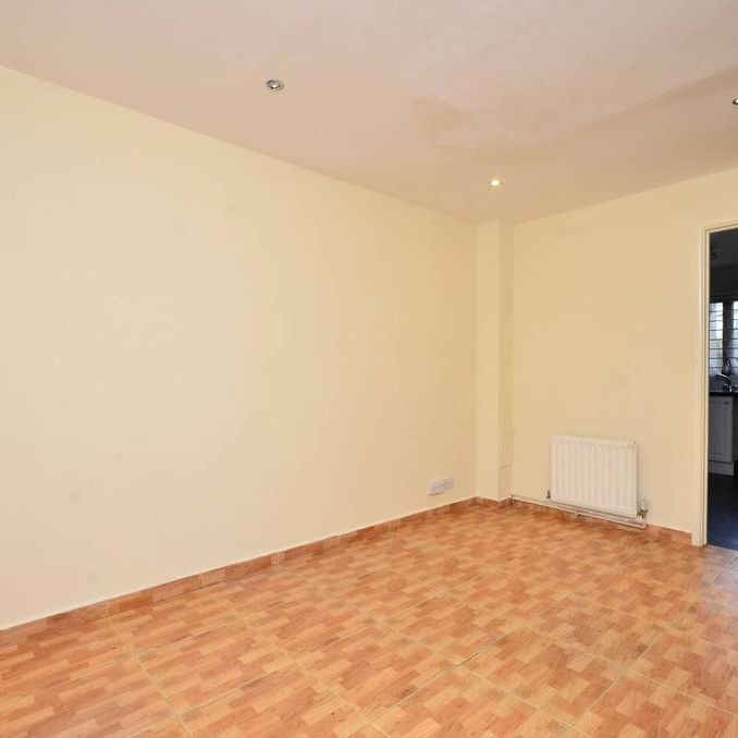 2 bedroom house to rent - Photo 1