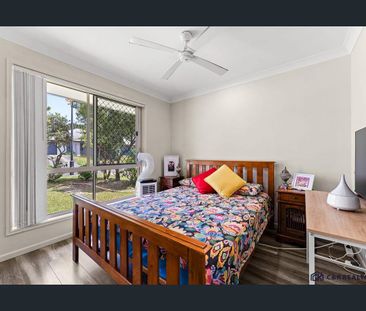 Easy Living in Coomera - Spacious, Convenient & Low Maintenance! - Photo 2