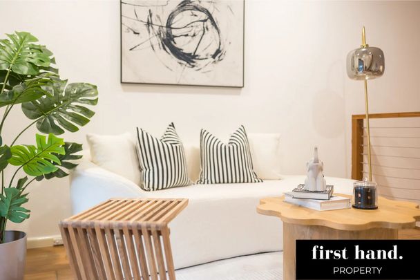 27 Bloomfield Street, Surry Hills NSW 2010 - House For Rent | Domain - Photo 1