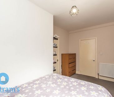 1 bed Ground Floor Flat for Rent - Photo 5