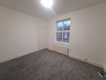 3 bedroom house to rent - Photo 2