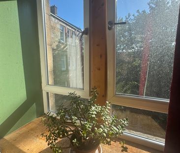 1 Bed Flat, Battlefield Avenue, G42 - Photo 1