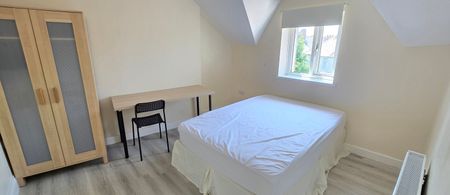 13 Pen Y Lan Road, , Cardiff, CF24 3PG - Photo 3