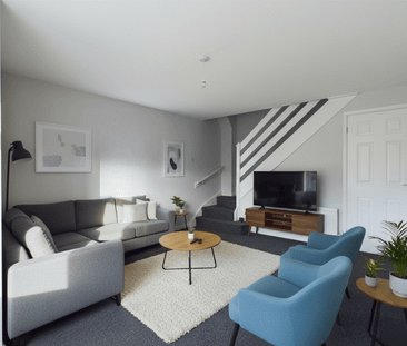 2 bedroom terraced house to rent - Photo 2