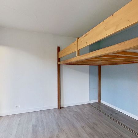 Location Appartement 1 pièce 39m² - Photo 4